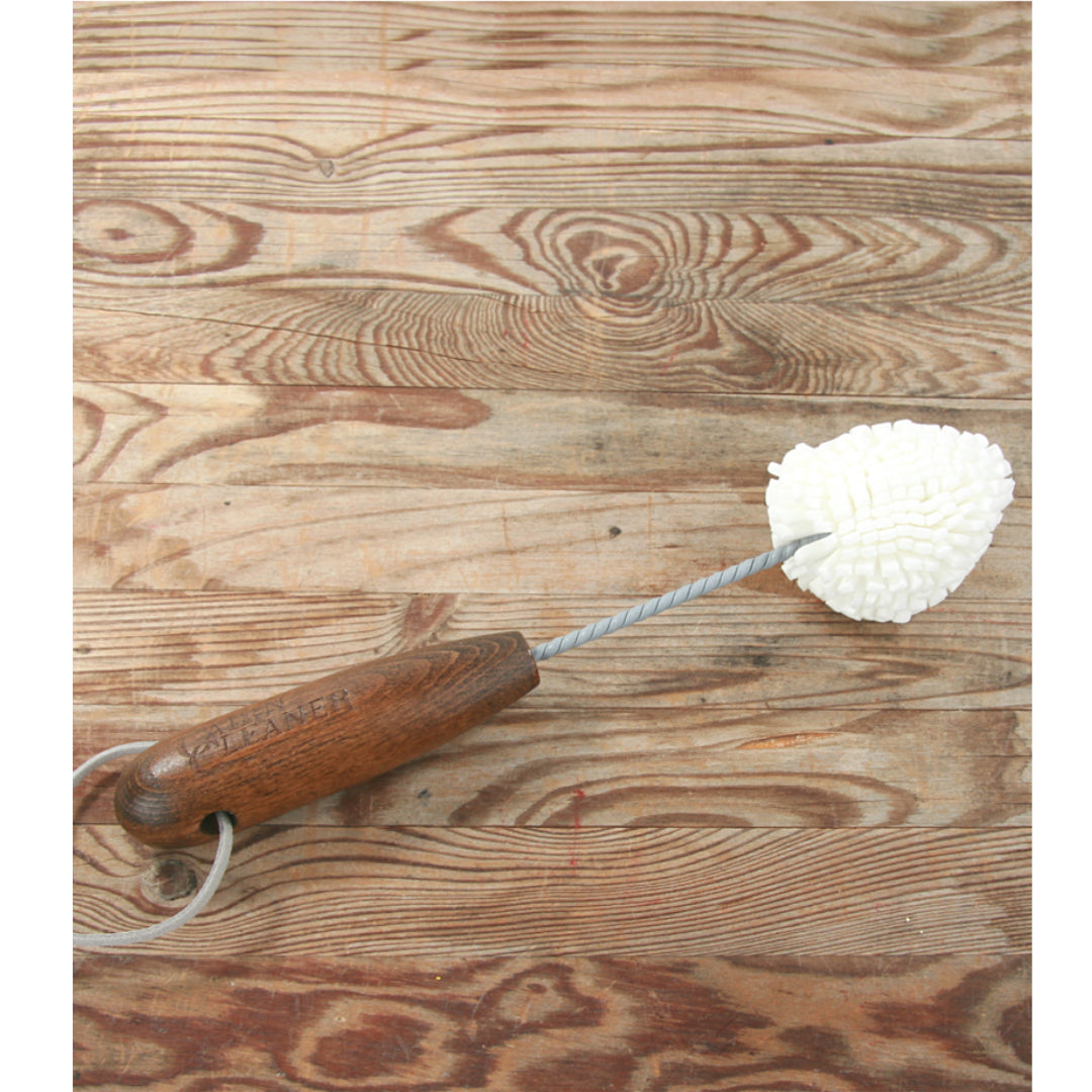 A brush designed specifically to clean  Glencairn glasses.