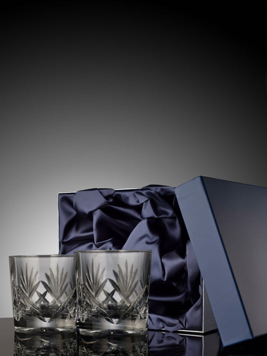 Pair of Edinburgh crystal whisky tumblers in luxurious presentation box.