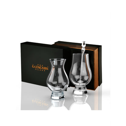 This gift set brings together the Wee Water Jug, Glencairn Whisky Glass and Pipette.  Everything needed to get the whisky enthusiast ready to enjoy their favourite drink.