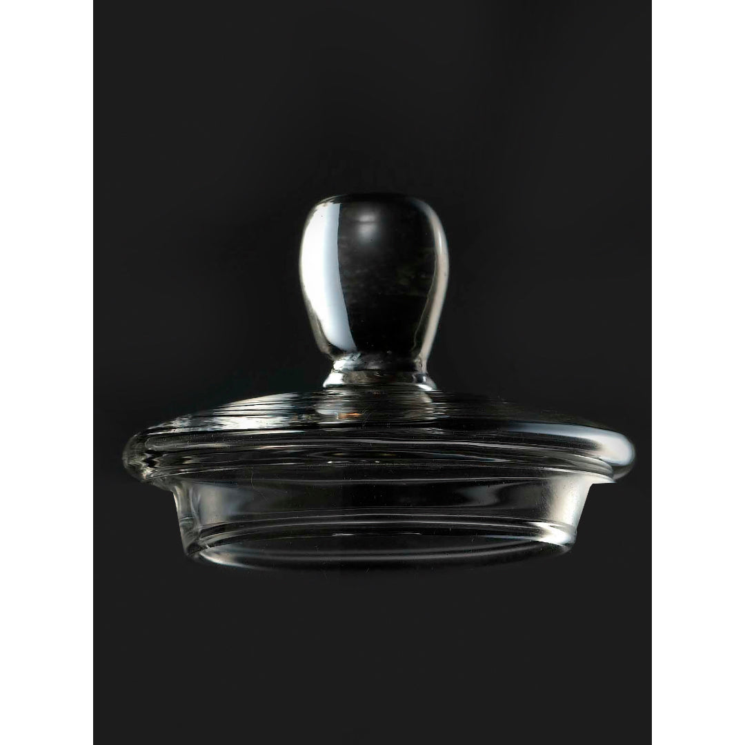 This tasting cap is designed specifically for the Glencairn Whisk glass.
