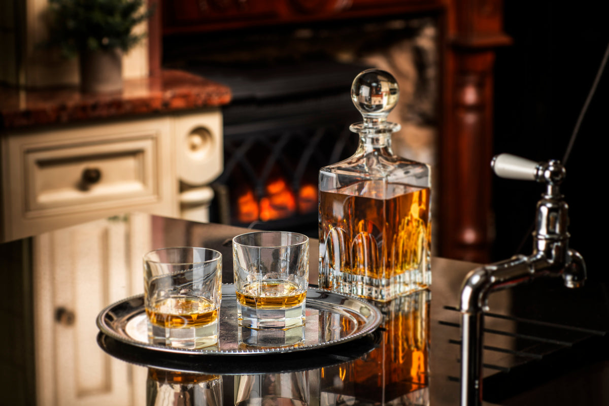 A modern interpretation on cut crystal - a solid and weighty yet fine crystal tumbler with a thumb cut finish.