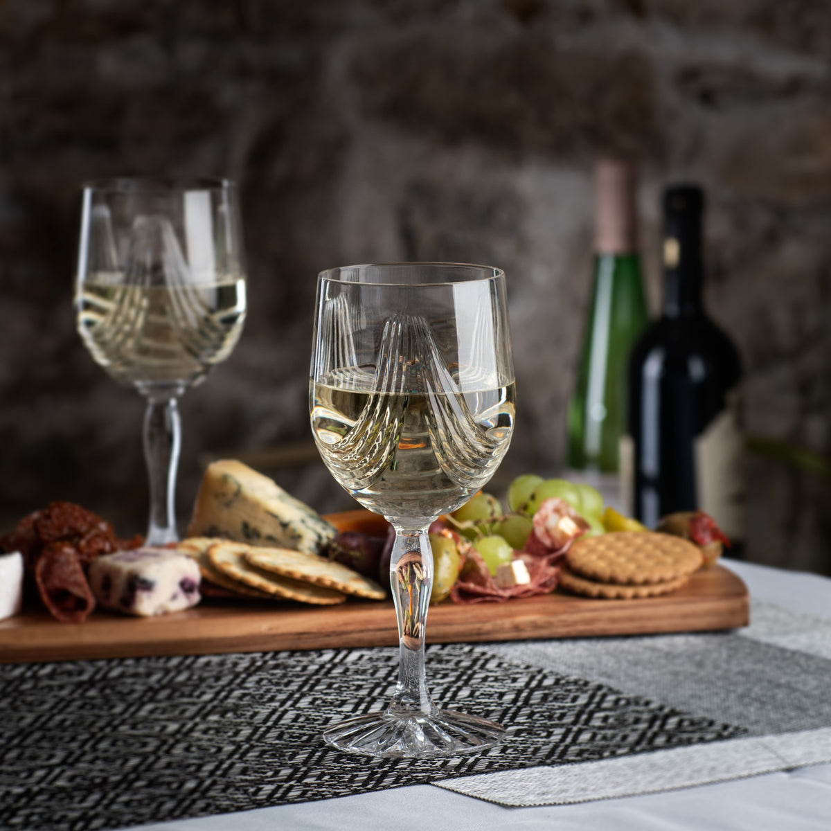 If you are in need of a beautiful wine goblet then look no further than the Montrose Wine Goblet. Our beautifully hand cut Montrose suite features sweeping cuts on the glassware inspired by the folds of the Scottish kilt.