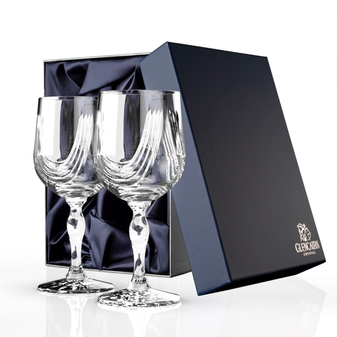 If you are in need of a beautiful wine goblet then look no further than the Montrose Wine Goblet. Our beautifully hand cut Montrose suite features sweeping cuts on the glassware inspired by the folds of the Scottish kilt.  Pair of wine goblets come in a keepsake gift box.