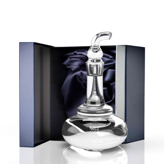 Inspired by the prodigious pot stills found in whisky distilleries, the Pot Still Decanter is perfect for showing off your favourite malt while sharing a dram with friends and family. Supplied in a luxurious navy gift box lined with navy satin, this uncut and hand polished crystal decanter is a great gift for a whisky lover.