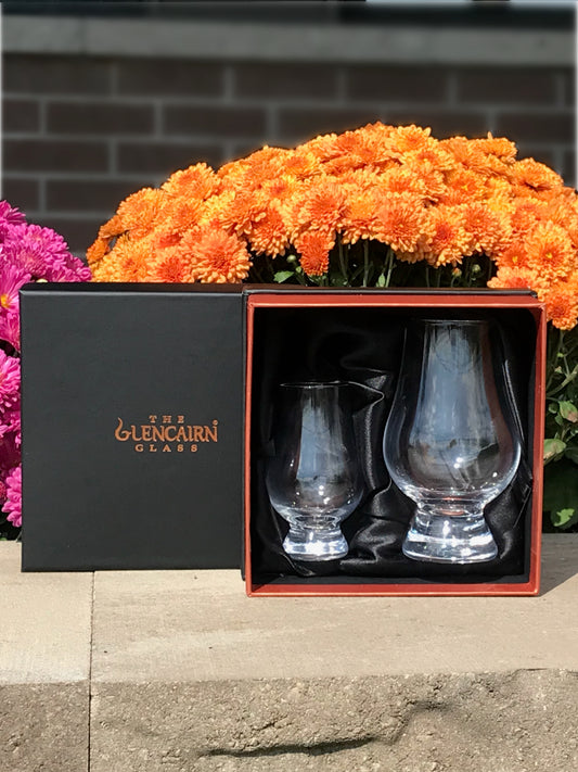 Wee Glencairn paired with Glencairn Whisky Glass in gift box.