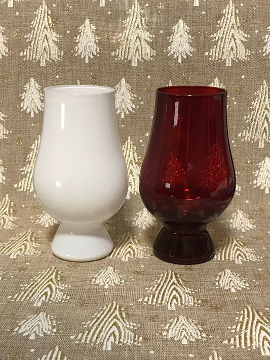 Festive candy can red and white Glencairn Whisky Glasses in presentation box.