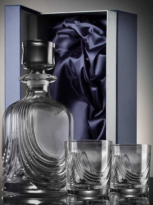 Montrose crystal decanter and whisky tumbler gift set.